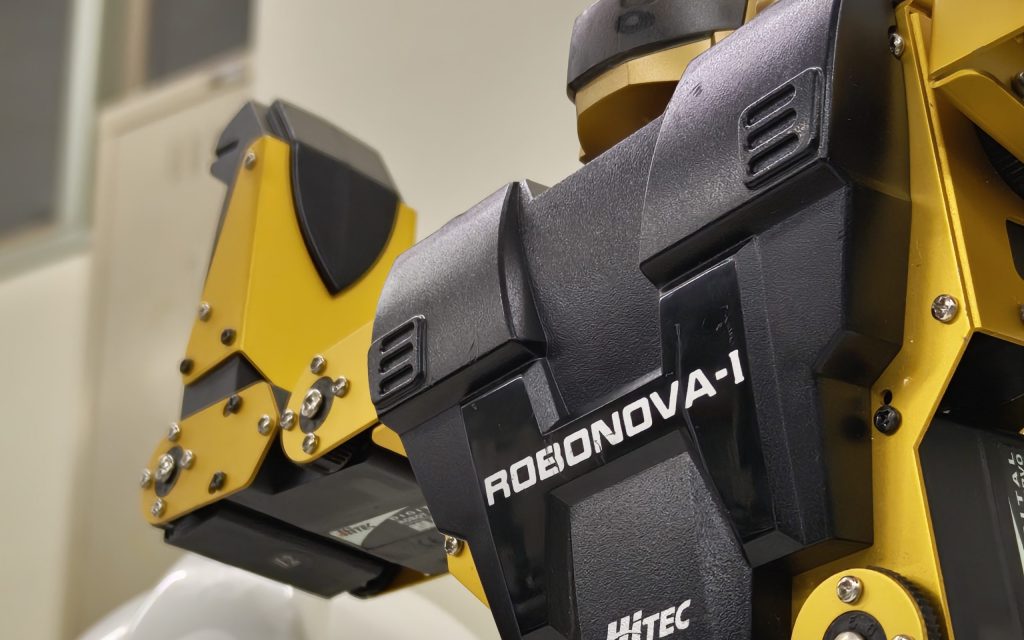 ロボット